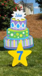 Birthday cake yard sign with 7 in a star